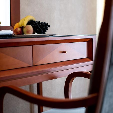 Manor Hotel Tashkent Bagian luar foto